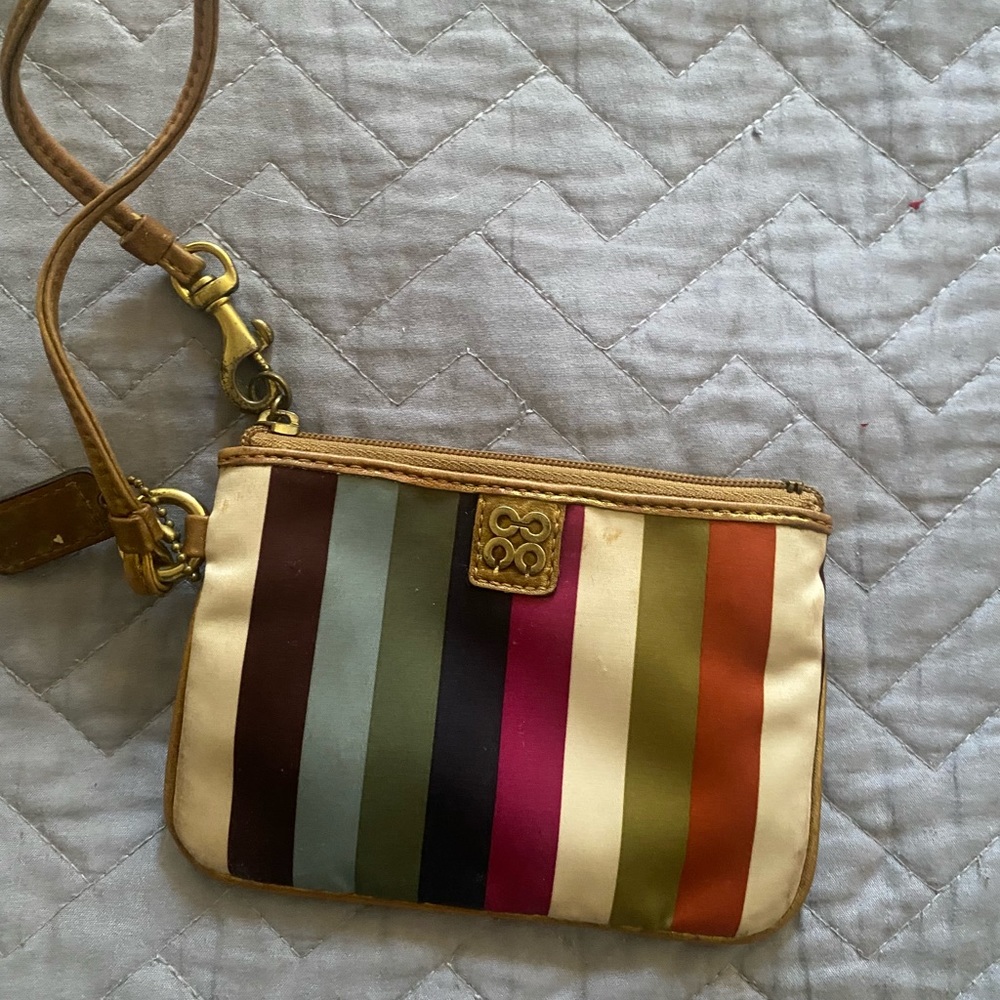 Multicolor Coach Wrislet
